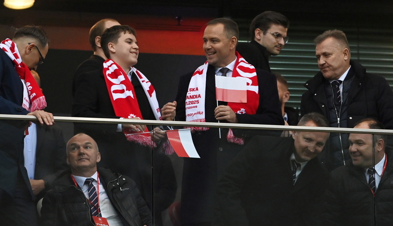 Szokujący wpis w mediach społecznościowych. Mężczyzna groził bronią prezydentowi Karolowi Nawrockiemu?