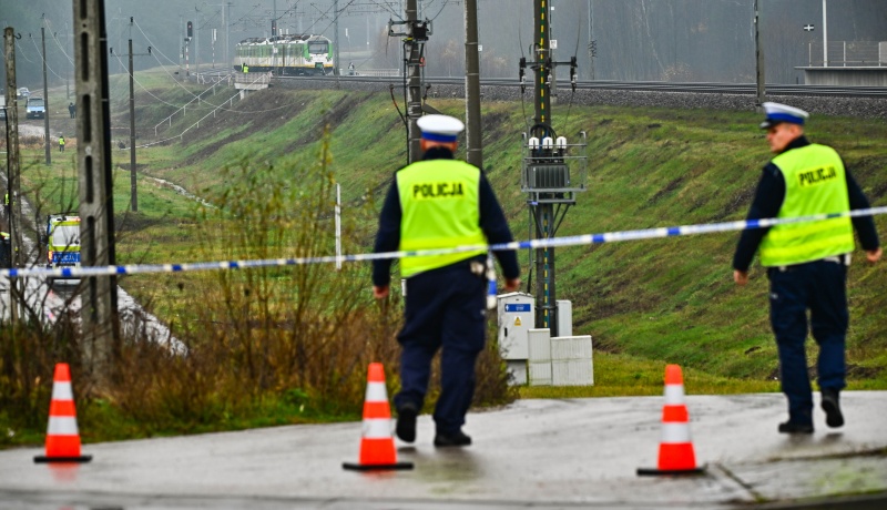 Poljska prokuratura preiskuje sabotažo na železniški infrastrukturi kot teroristično dejanje