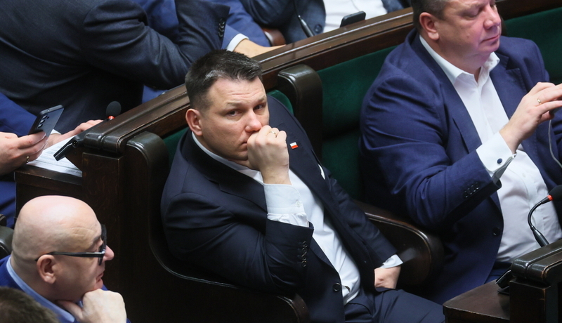 Sodišče odločilo: Stranka Mentzena bo izbrisana iz registra