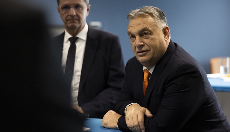 Viktor Orban v Moskvi z Putinom o energetiki in Ukrajini